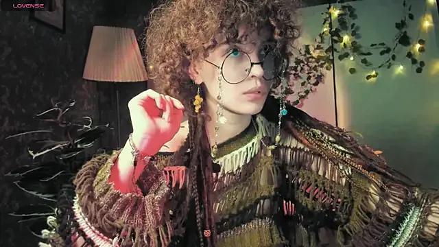 ZaraKnox – webcam model profile photo Image 13