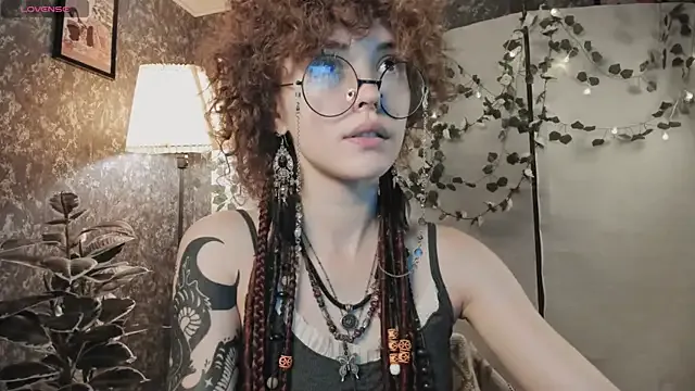 ZaraKnox – webcam model profile photo Image 8