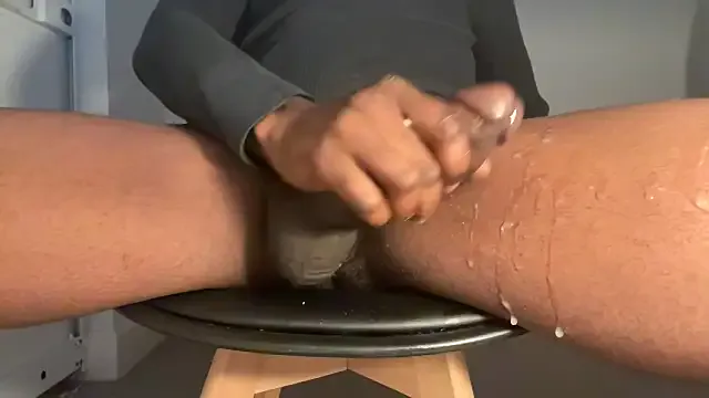 DoctorGirthBBC Image 2
