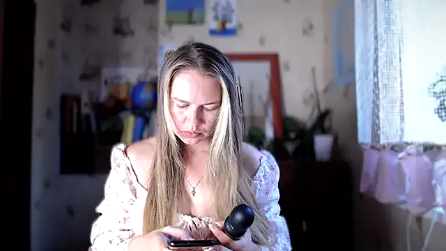 Hotbhabi305 – webcam model profile photo Image 7