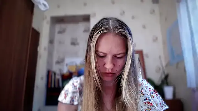 Hotbhabi305 – webcam model profile photo Image 9