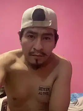 LunaBecket – webcam model profile photo Image 2