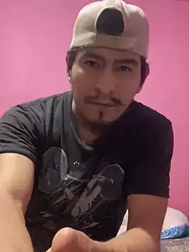 LunaBecket – webcam model profile photo Image 3