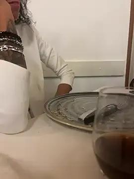 19xTHAxGOD – webcam model profile photo Image 11