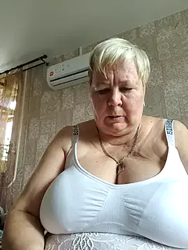 AishaVelvet – webcam model profile photo Image 16