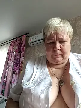 AishaVelvet – webcam model profile photo Image 17