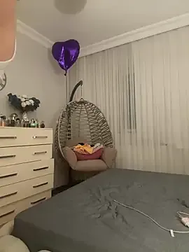 CarlaBreeze – webcam model profile photo Image 6