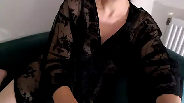 RayleWilliss – webcam model profile photo Image 17