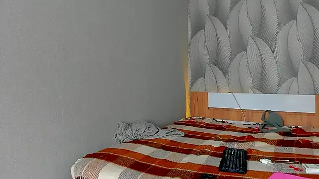 NinaParkerr – webcam model profile photo Image 4