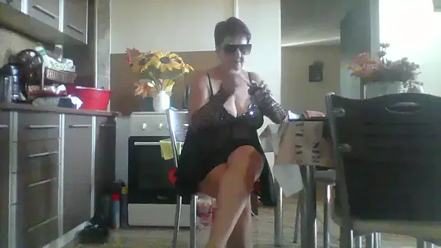 Sweetdalilaa – webcam model profile photo Image 9