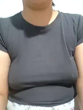 Alexiaa_roseexo – webcam model profile photo Image 4