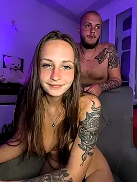 emma4xxx Image 5