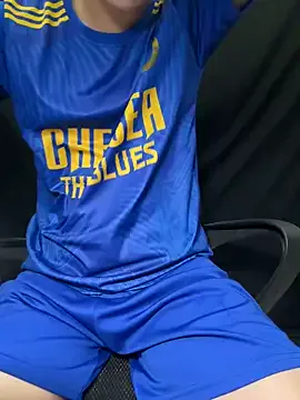 LuccyMilky – webcam model profile photo Image 2