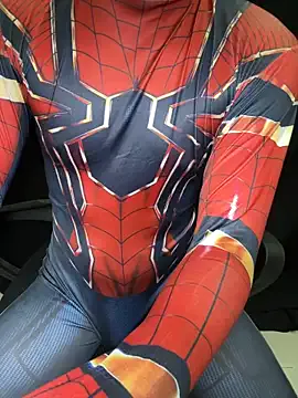 LuccyMilky – webcam model profile photo Image 4