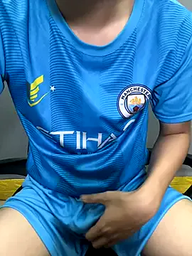 LuccyMilky – webcam model profile photo Image 7