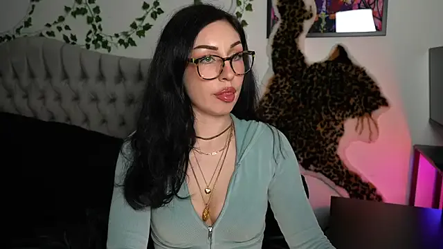 dreams4u – webcam model profile photo Image 16