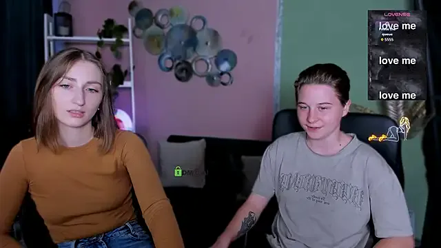 Antoniadu – webcam model profile photo Image 18