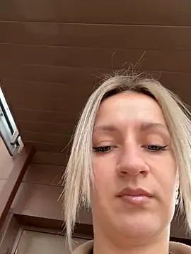 AvaCeleste – webcam model profile photo Image 14