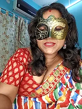 ItsEmmaFrost – webcam model profile photo Image 3