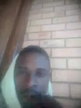 VivienneVale – webcam model profile photo Image 2