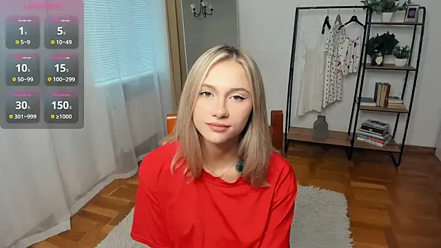 KateDivineUK – webcam model profile photo Image 3
