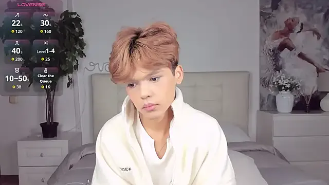 stargroup – webcam model profile photo Image 18