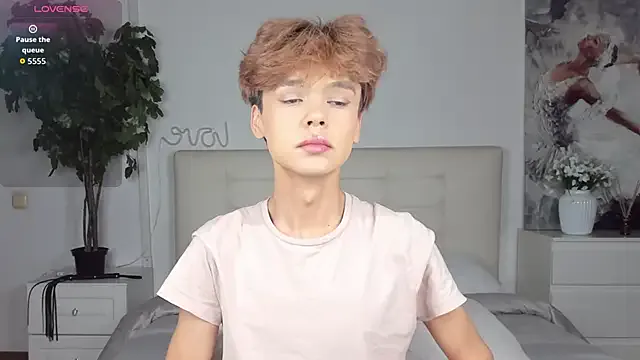 stargroup – webcam model profile photo Image 19