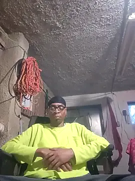 brendaliive – webcam model profile photo Image 4