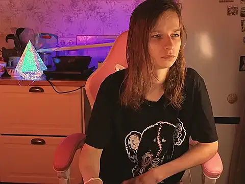 SophiaBenett – webcam model profile photo Image 11