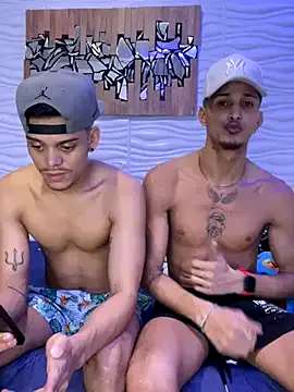 Robine868 – webcam model profile photo Image 9