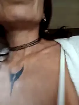 Alexiaa_roseexo – webcam model profile photo Image 2