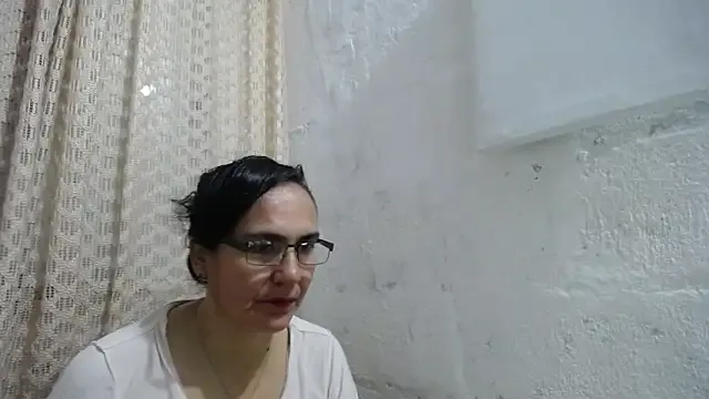 Taty_Roberts – webcam model profile photo Image 18