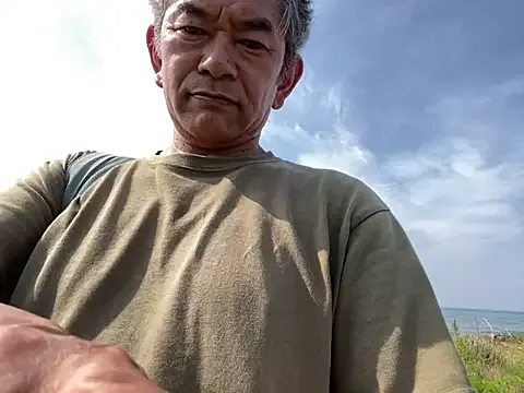 19xTHAxGOD – webcam model profile photo Image 9