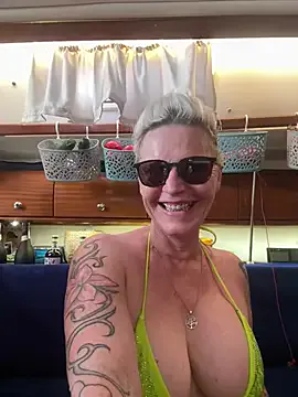 German_Milf Image 14