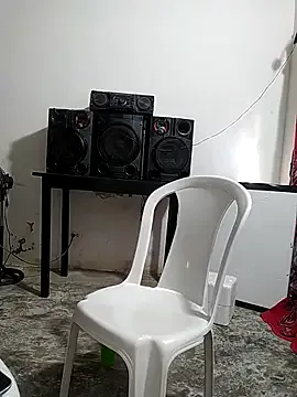 LorrySkye – webcam model profile photo Image 10