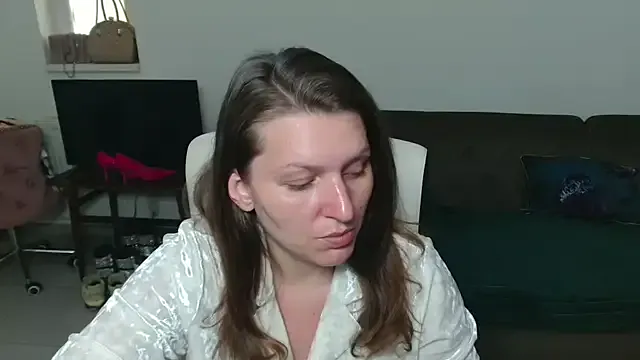 brendaliive – webcam model profile photo Image 6