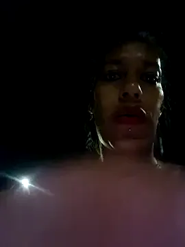 ArabicBarbie – webcam model profile photo Image 3