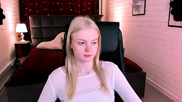 Liyanamee – webcam model profile photo Image 18