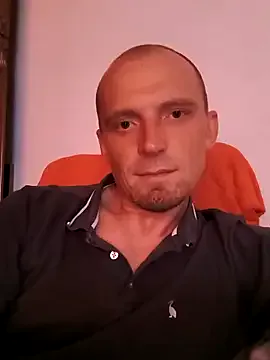 brendaliive – webcam model profile photo Image 17