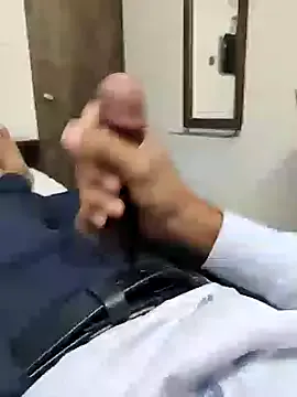 GUJJU_GUJARATI Image 4