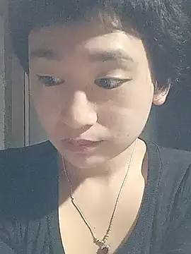 Inkeddpeachh – webcam model profile photo Image 2