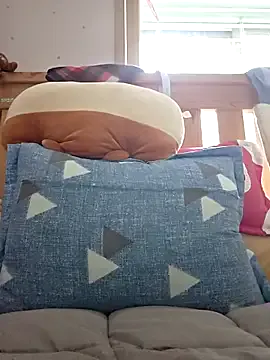 PrincessPear_X – webcam model profile photo Image 8