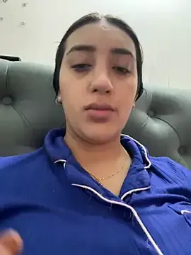 SofiLombardi – webcam model profile photo Image 19
