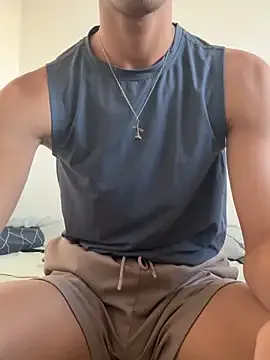 Ecnoyeb – webcam model profile photo Image 7