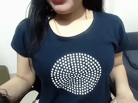 Selvaggia_official83 – webcam model profile photo Image 17