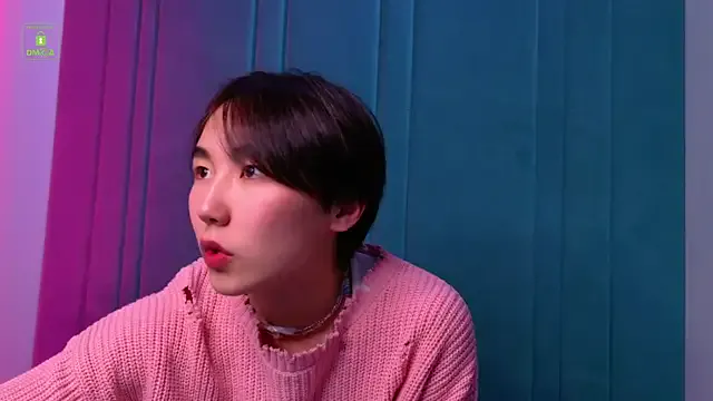 LiaRussel – webcam model profile photo Image 3