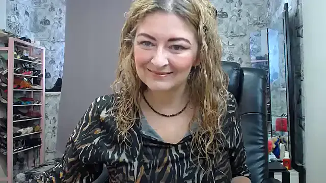 Chelsiblackx – webcam model profile photo Image 12