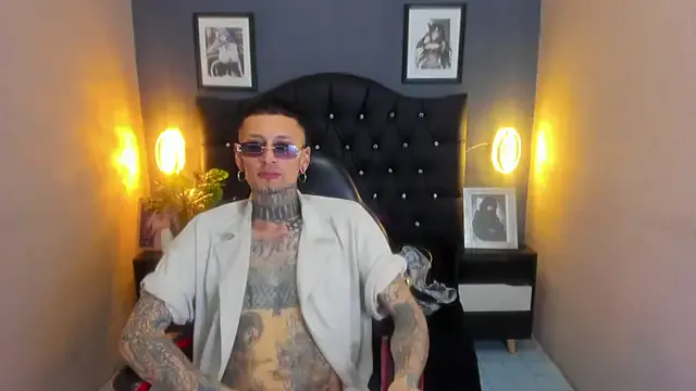 HellBoyInk – webcam model profile photo