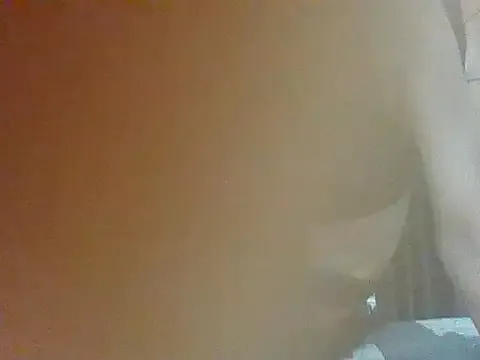 CaseyWalker21 – webcam model profile photo Image 5