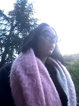 Orange_Sunset – webcam model profile photo Image 6